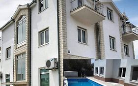 Apartments Karadza